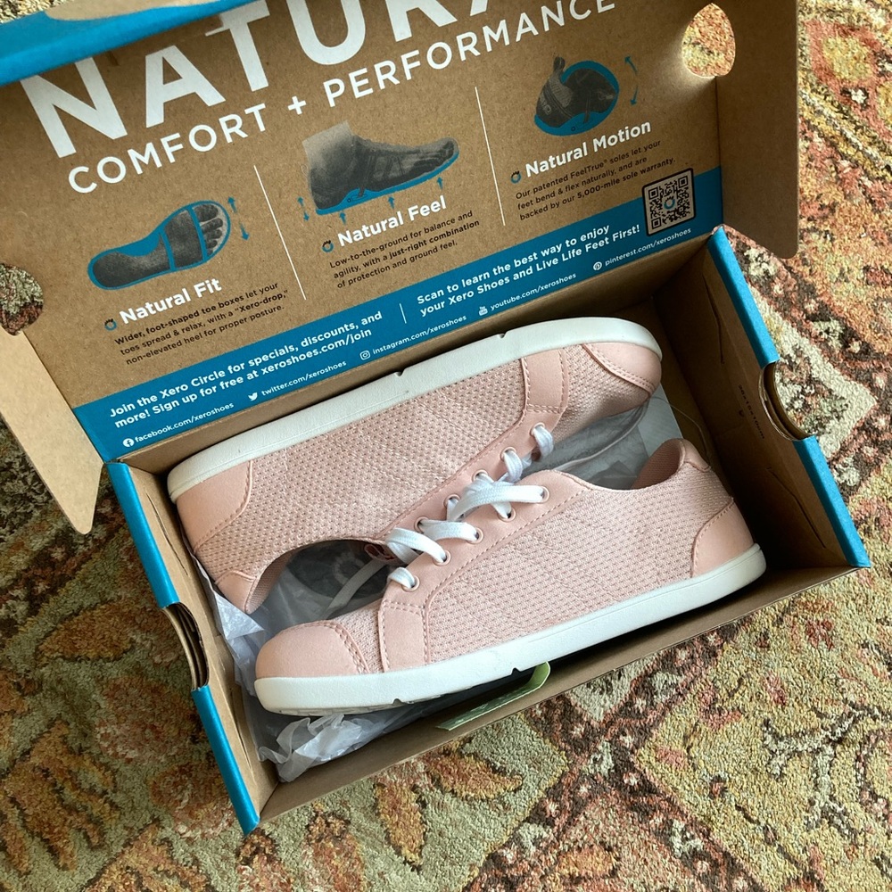 Kids Barefoot Minimal Sneakers Size 2 NIB Pink Xero